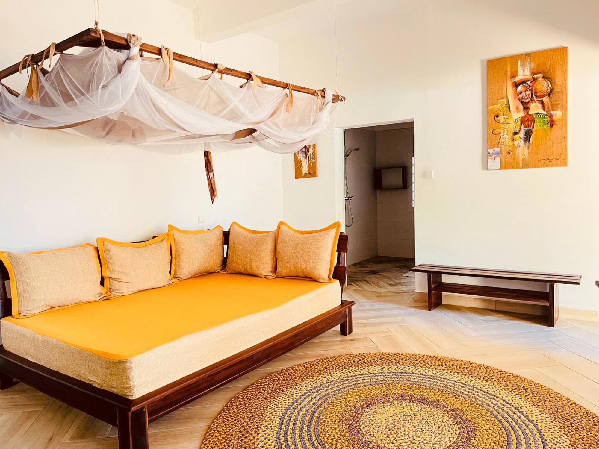 Vovo Telo Lodge Toliara Exteriör bild