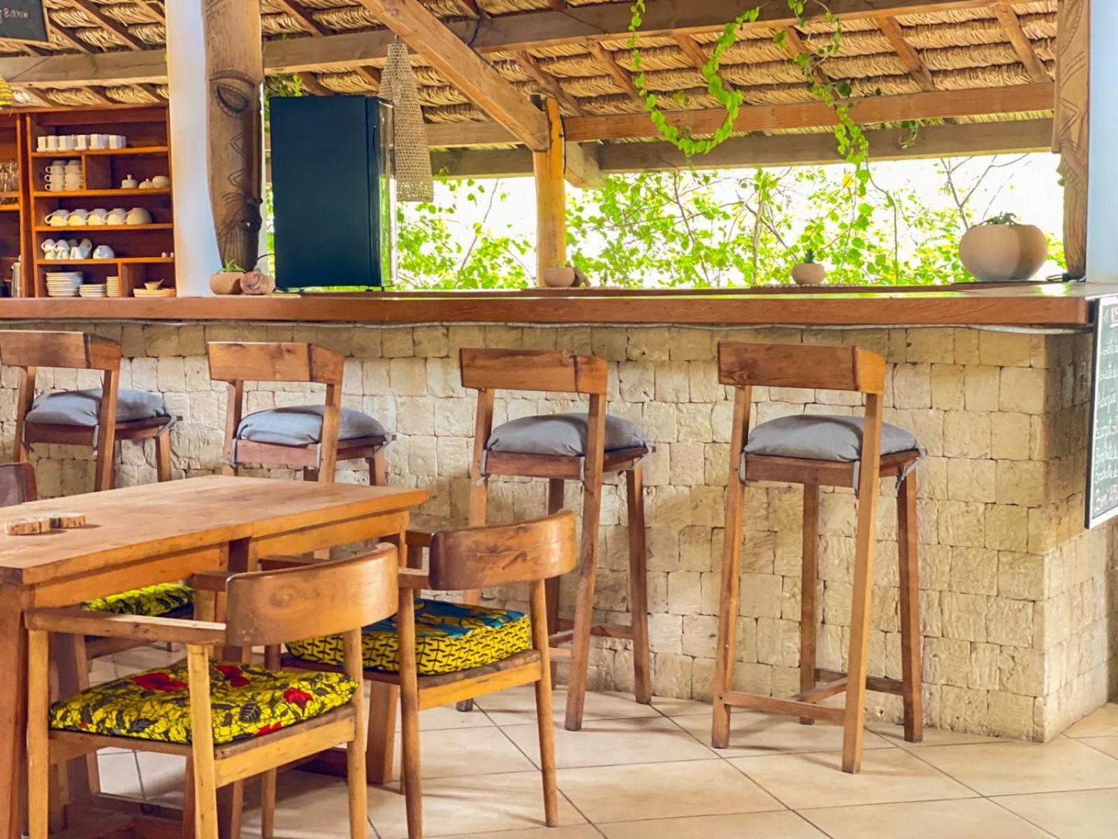Vovo Telo Lodge Toliara Exteriör bild